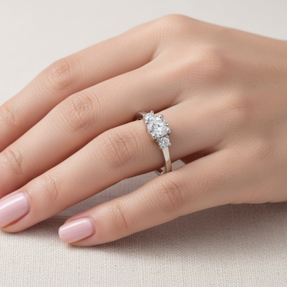 Trinity Lumière ring